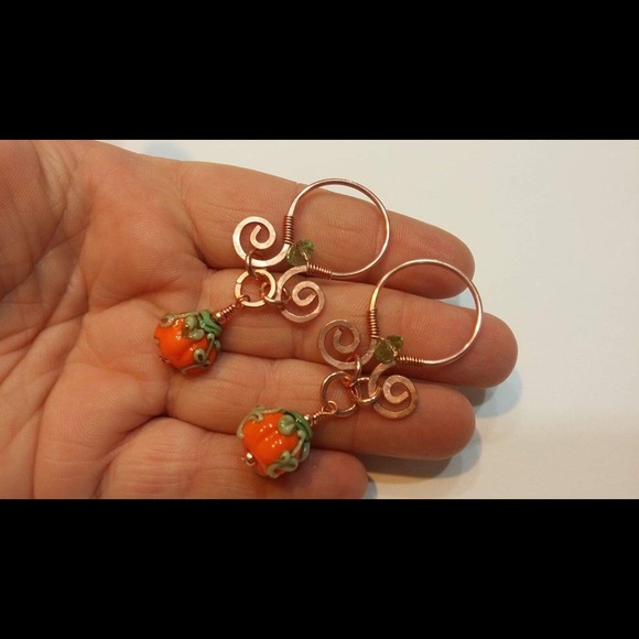 Meet your Posher, Lyn Richards Pawlowski - Picture 6 of 15